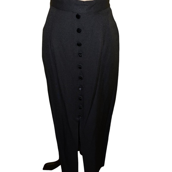 Scarlett Women’s 2 Pc Skirt Set Black Velvet Cuffs Neck Buttons Size 7/8 Vintage - Picture 7 of 11